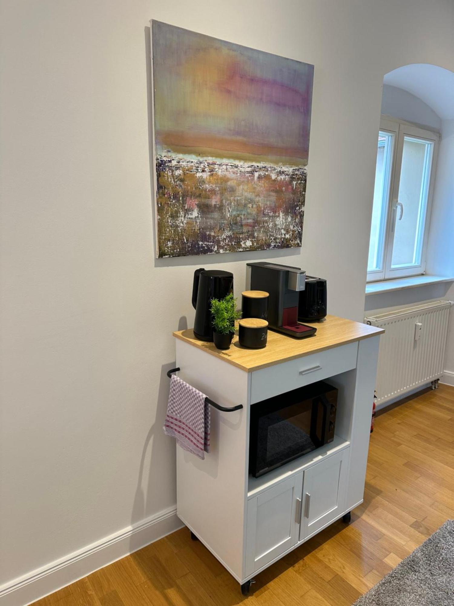 Bella Casa - Business&Family, 100M Zum Konzerteingang Schloss, Parkplatz, Smarttv, Netflix, Waschmaschine, 24H Checkin, 36Qm, Ap 12 Людвигсбург Экстерьер фото